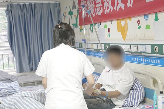 粽葉飄香處，皆是醫患情|成都神康癲癇醫院端午愛心紀實